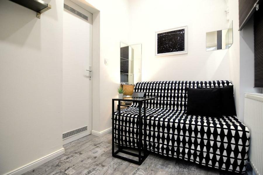 Lea Apartment - Free Parking In Front For 2 Cars Zagreb Exterior photo